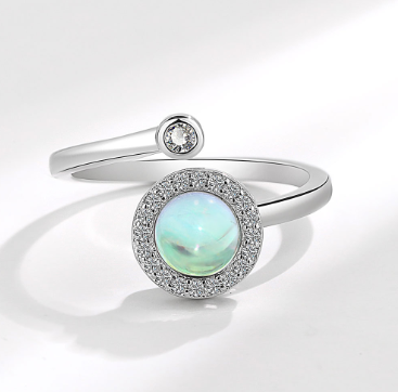 Elegant Women's Spin Ring